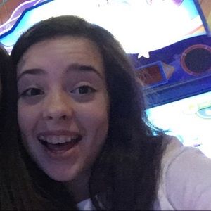 Meet your Posher, Karlee